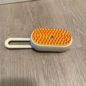 Pet water brush